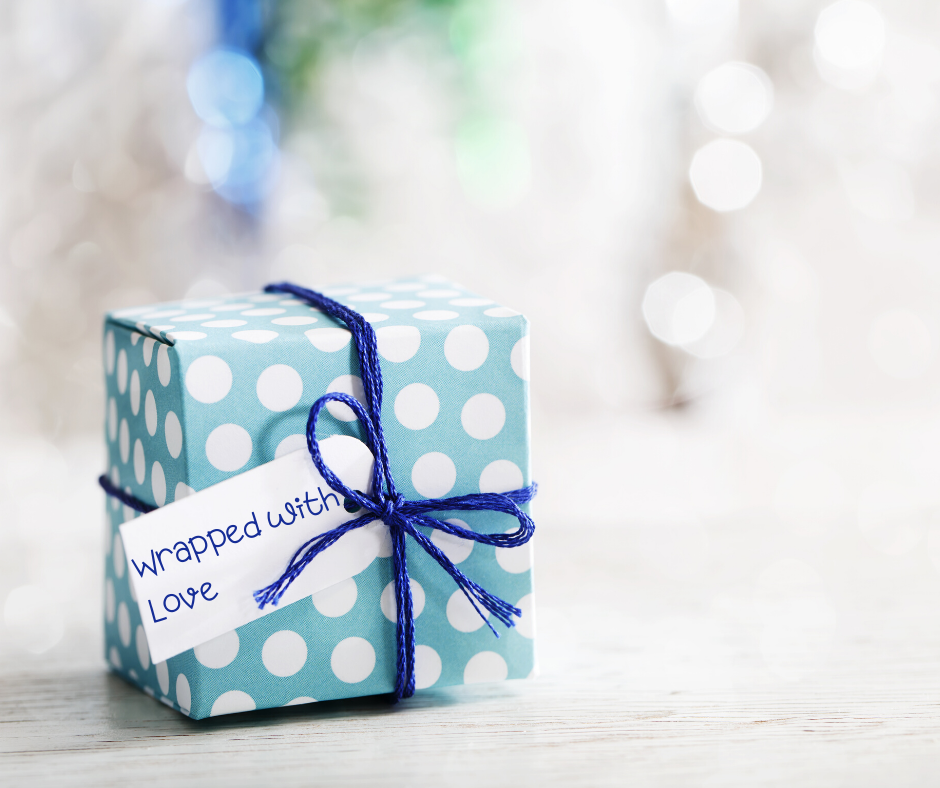 8 Holiday Gift Ideas for Seniors 