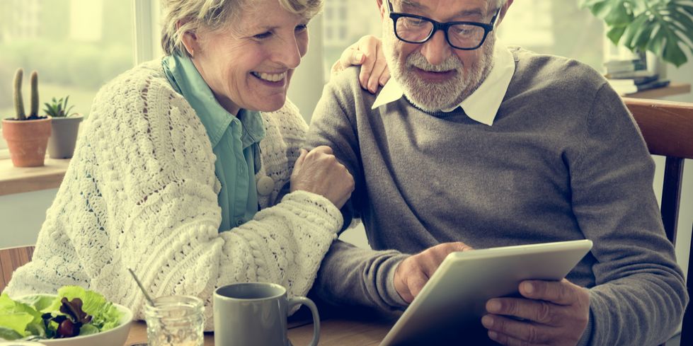 Long Distance Care for Your Senior Loved Ones