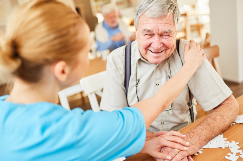 elderly-people-with-alzheimers-living-at-home-in-northern-kentucky